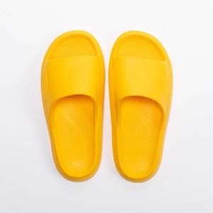 Moda Mulheres Man Flippers Sandálias de Verão Slides planos Ladies Beach Sandália com caixa