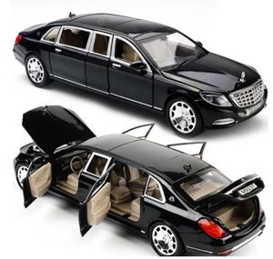 Partihandel Maybach Alloy Car Model Daben S600 Warrior Acoustooptic Toy Car Six Door Box Christmas Gift