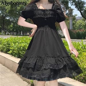 Harajuku de verão japonês Mulheres pretas mini vestido quadrado colarinho alta corda de manga soprada vestido de renda gótica vestidos de cosplay 210303