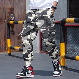 Män streetwear mode tröja manlig casual löst fit lastbyxor män jogger byxor män multipocket harem hip hop byxor 201118