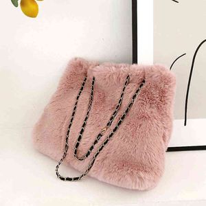 Faux fur torebki na ramię dla kobiet 2021 NOWOŚĆ PLUMH PLUMH LADYS Crossbody Bag Casual Fashion torebki 2021 Kobiety