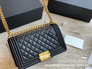 X Classical Chevran Line Caviar Bags Стеганые клапаны Дизайнеры Переплетенная цепочка из телячьей кожи Crossbody Официальный оригинальный импортный Натуральная кожа из Франции