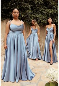 Novos espaguete com correias de dama de honra longa de cetim 2022 Rouched Split A Line Wedding Party Dress Women Women Formal Prom Vals CPS3025