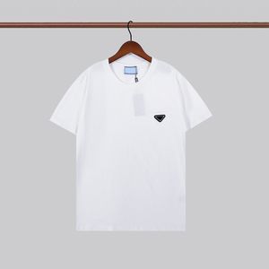 Tasarımcı Erkek Giyim Kısa kollu Tees Polos Erkek T-Shirt Yaz basit yüksek kaliteli pamuk Rahat düz renk T-shirt Erkekler Moda Üst