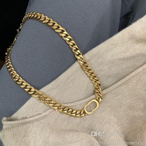 Luxury Fashion Choker Necklace Designer Jewelry Party Diamond Gold Platinum Letter Pendants Halsband och armband set med initia2572