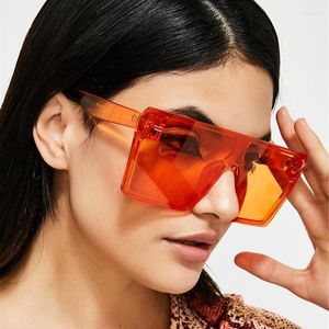 Sunglasses Wholesale Fashion INS Trending Oversize PC Square Frame HD Colored AC Lens UV Protection Sun Glasses For Men WomeSunglasses Kimm2