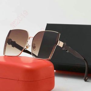 Luxury Square Solglasögon Kvinnor Män Retro Brand Designer Plastic Frame Overdimensionerade solglasögon Kvinnliga Grandient Shades Oculos Celebrity Lunette de Soleil 2025