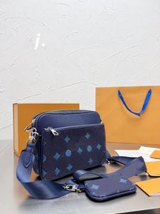 Väskor Designer M30848 Herr Axel Canvas Leather Messenger Trip Postman Handbag Portfölj Crossbody Bra