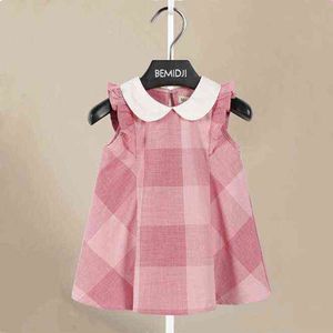 1-7 Years Baby Girls Flying Sleeve Plaid Print Dresses Clothes Kids Summer Princess Dress Children Party Pageant Dress Outfit G220506