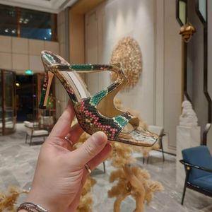 Designer Fashion Pantofole Sandali Scarpe a spillo in seta di alta qualità Donna Oro Nero Versatile Abito da festa Tacchi alti 35-41 Con scatola
