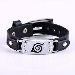 Pulseiras de charme anime liga de liga prata punk pulseira de couro preto para mulheres jóias de moda bileklik pulsera hombrecharm INTE22