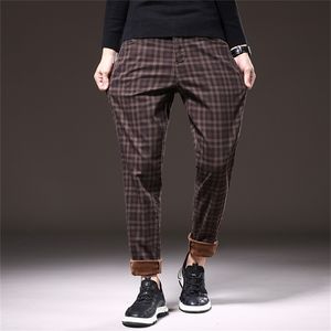 Shan Bao Winter Warm Plus Plus Velvet Casual Pants Trant Trend Trend Trend Crivet Men's Fashion Plaind Pants Wine Red 201128