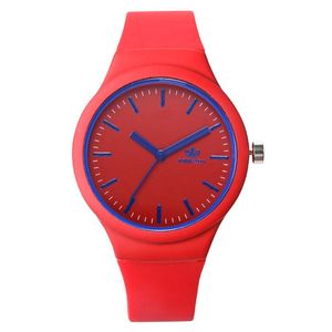 Relógios de pulso Sports de moda feminina Silicone Quartz Assista Simples Scale Jelly Color Full feminino Student Trendy WatchWristwatches