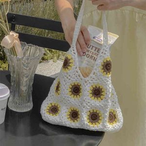 Casual Sunflower Crochet Tygväskor Bohemian Granny Square Sticked Women Axel väska handgjorda vävda sommarstrandhandväskor små 220705