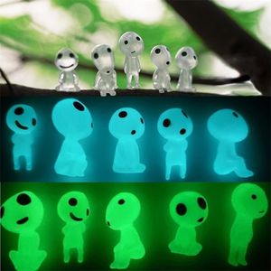 1020pcs световые деревья дух микро -ландшафт фигура Outdoor светящаяся миниатюрная статуя в горшках мини -садовые аксессуары 220628