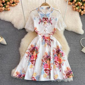 Casual retalhos mini vestido feminino turn down neck renda manga curta floral impressão rendas até cinto vestidos de festa 2022
