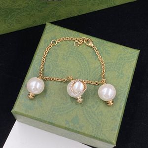 ingrosso Bracciali Diamantati Perla-Top Bangles Diamond Pearl Design Lettera Bracciale per donna Set regalo Orecchini a catena oro di alta qualità Orecchini gioielli