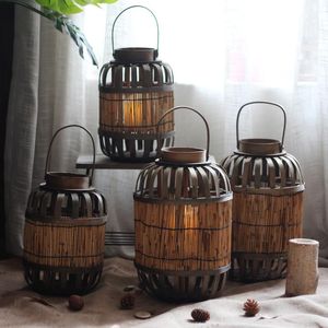Candle Holders Chinese Retro Hand Woven Straw Wind Lamp Wood Candlestick Lantern Homestay Antique Room Table Wedding Centerpiece HolderCandl