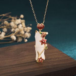 Hänge halsband utsökt vit jade bambu halsband porslin stil smycken röd blomma inlagd pärla guld kopparkedja för kvinnor
