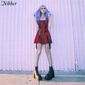 Nibber neue Frauen kariertes rotes Minikleid Gothic-Stil Schlinge ärmelloses Kleid Frühling Herbst Neue Mode Mädchen wildes Kleid T200107