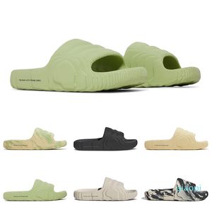 2022 Yeni Moda Erkek Kadın Slaytlar Tasarımcı Sandalet Sihirli Kireç Çöl Yeşil Glow Turuncu Reçine Plaj Ayakkabı Açık Erkek Terlikleri