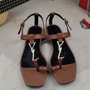 Lyxiga kvinnor skor sandallägenheter cassandra svart kalvskinn läder flip flop sandaler toffel ankel rem summer cool mens platt tofflor med låda ys a03