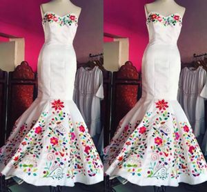 UPS Винтажное мексиканское вышитое свадебное платье шикарный белый сатин возлюбленный топ корсет задние вечерние платья для невесты