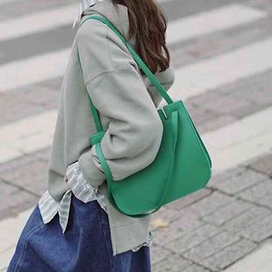 Sydkorea Solid Color Hand Bag Cowhide Ins med nischdesign axel Diagonal tygväska 220611