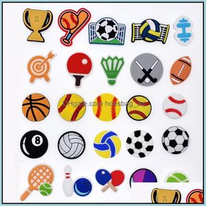 Parti di scarpe Accessori Scarpe Calcio all'ingrosso Sport Croc Charms Fibbia Zoccoli Bottoni Perni Braccialetto Braccialetto Decorazione Bambini Teen Adty P