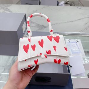 Women Handbag Fashion Designer Shoulder Bag High Quality Leather Small Totes Wallet Messenger Bags Red Heart Pattern Design
