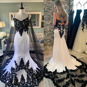 Hippie Gothic Black Lace Wedding Dress 2022 White Sexy Mermaid Satin Country Bohemian Bridal Gowns Outside Garden Country Bride Backless Beach Robe De Mariee