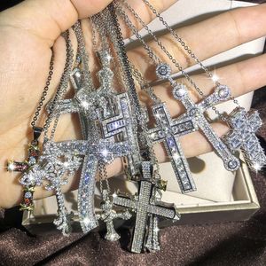 Fashion Mens Luxury Cross Necklace Hip Hop Jewelry Silver White Diamond Gemstones Iced Out Pendant Women Halsband