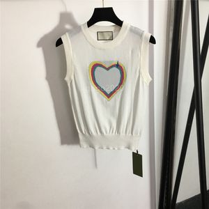 2022 Женские сердца Tee вязает дизайнерские топы с буквами, девчонка Milan Runway Shape Designer Top футболка высокого класса.