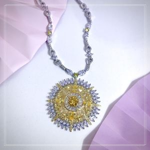 Pendant Necklaces Stylish Expensive Necklace Ball Lady Yellow Blue Accessories High Quality Online Celebrity The BanquetPendant