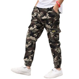 Wielki rozmiar 4-14-letni nastoletni chłopiec odzież kamuflaż dzieci spodnie Camo Boys Pants LJ201127