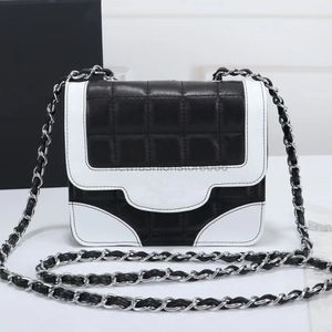 2022 LUXURYS PROJEKTORY MOSYKI BAGS Crossbody Bags Retro Panda Bag Super popularny wszechstronny wypoczynek