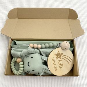 Clothing Sets Baby Bath Toy Set Wooden Rattle Bracelet Silicone Chewing Ring Appease Kit for Born Infant Girls Boysclothing