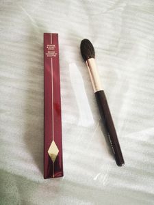 Charlotte-T Powled Sculpt Brush Co-Face Contouring Contorno de maquiagem única Cheekbone Destaque escultura escova de cosméticos Mulheres cosméticos