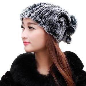 冬の毛皮の帽子スカーフ女性レアルレックスラビットファーキャップフォックスポンポム高弾性