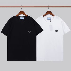 lyxiga T-shirts med brevtryck för män Svarta modedesigner sommar högkvalitativ topp kortärmad storlek S-XXL