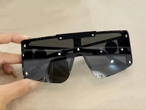 2022 Luxury Design Shield Solglasögon för kvinnor populära mode solglasögon UV -skydd Big Connection Lens Frameless toppkvalitet kommer med paket