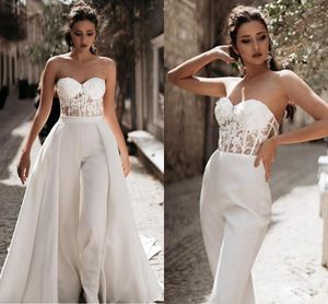 Modest Jumpsuit Sweetheart Pants Bridal Gown 2022 Beach Wedding Dresses with Detachable Train Satin Lace Appliques Vestidos De Noiva