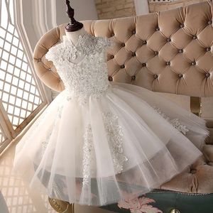 New Bead Branco Tule Primeiro Comunhão Vestidos Para Meninas Vestido Daminha Casamento Bola de Luxo Vestido Organza Flower Vestidos