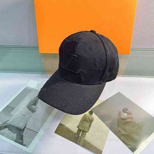 Bai Cheng Hat Hat Luxury Designers Hats Классический стиль для мужчин и женщин, вышитая мода, вышитая бейсболка Simple Leisure Sun Copor