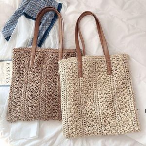 Straw Bag Strand Kvinnor One-Axel Väskor Europeisk och Amerikanskt Enkel Fritidsresa Resor Tide Good Quality Woven Hangbag RRE13700