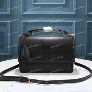 Designer Chain Bags Sunset Genuine Real Leather Handbags Purse Toothpick Cowhide Luxury Womens Soft Black Burgundy Brand Fashion Camera Baguette