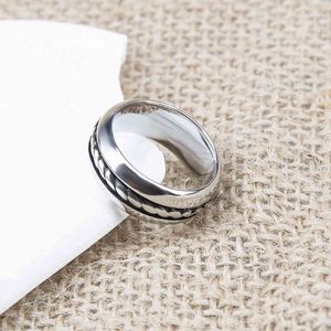 Love Ring Trendy Designer Luxury Rings Mens Womens Fashion Jewelry Hip Hop Punk Style Couple Engagement Wedding Gift SFS3