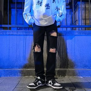 Jeans masculinos Slim Fit Straight Legal para homens Tendências de moda japonesas Punk Roupas adolescentes casuais calças de jeans de jeans góticos