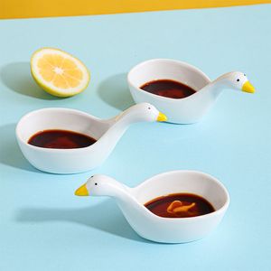 Cute Swan Soya Dish Japanese Small Ceramic Sushi Dishes Soy Sauce Dish Seasoning Saucers Plates Ceramics Salad Wasabi Plate