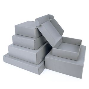 5pcs10pcsgray هدية مموجة مهرجان تخزين الحفل مربع رائع الرائع كرتون الدعم الحجم المخصص الطباعة 220706